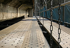 土木用足場(釣り足場)