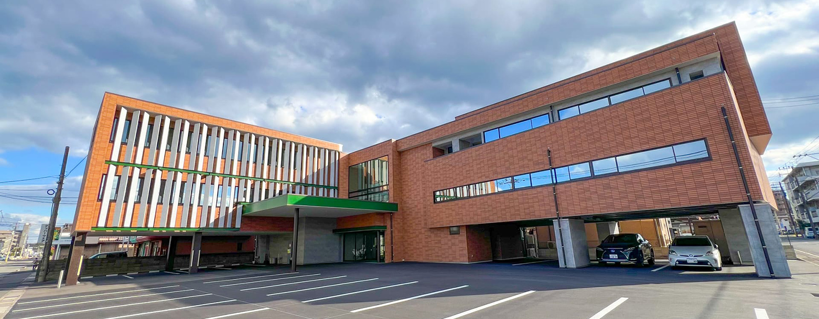 三信産業 本社社屋