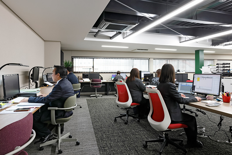 三信産業 株式会社 営業部
